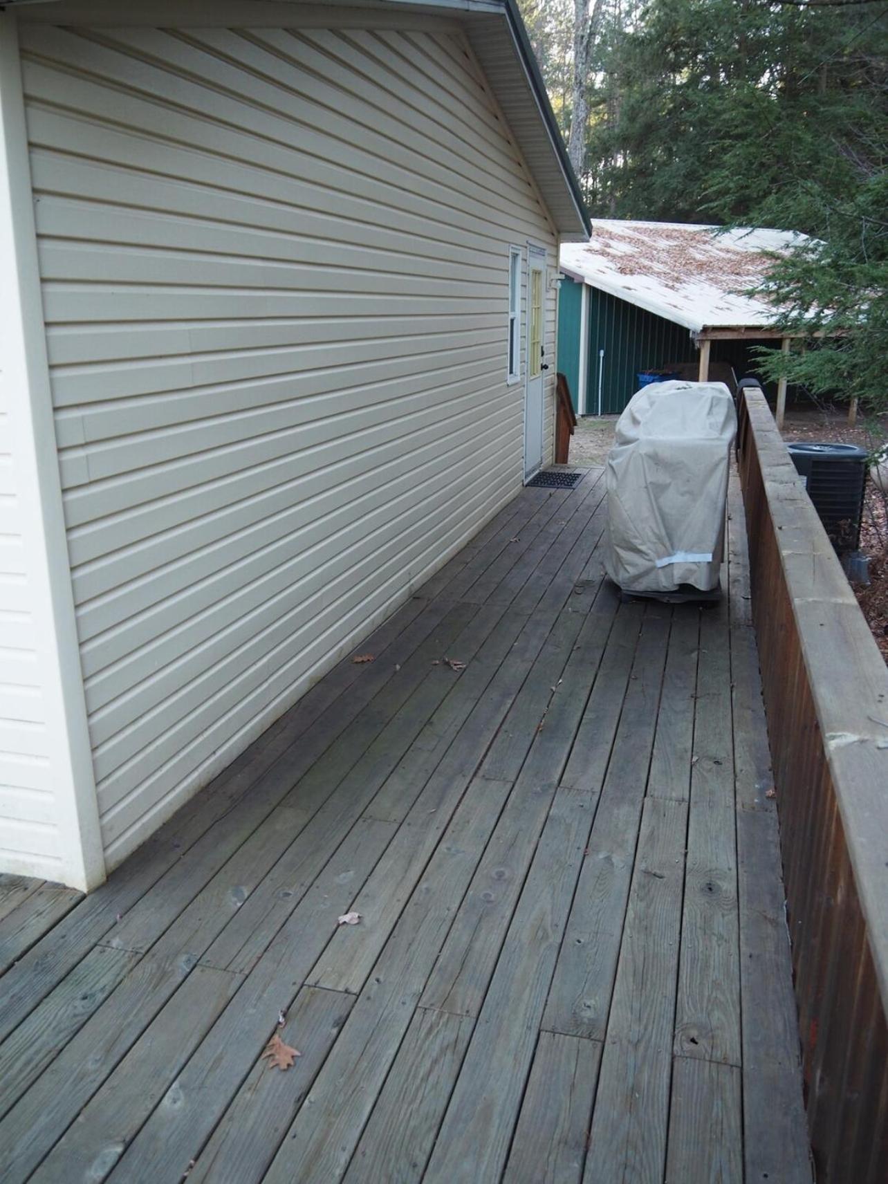 The Green Lake Getaway - Shared Lake Access! Interlochen المظهر الخارجي الصورة